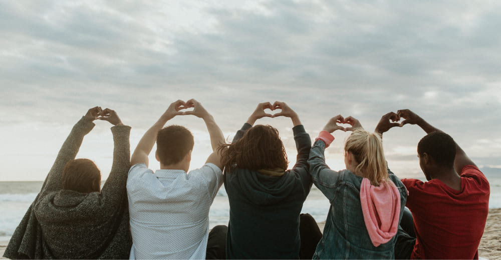 Друзья «Константы» рассказали, почему помогают фонду