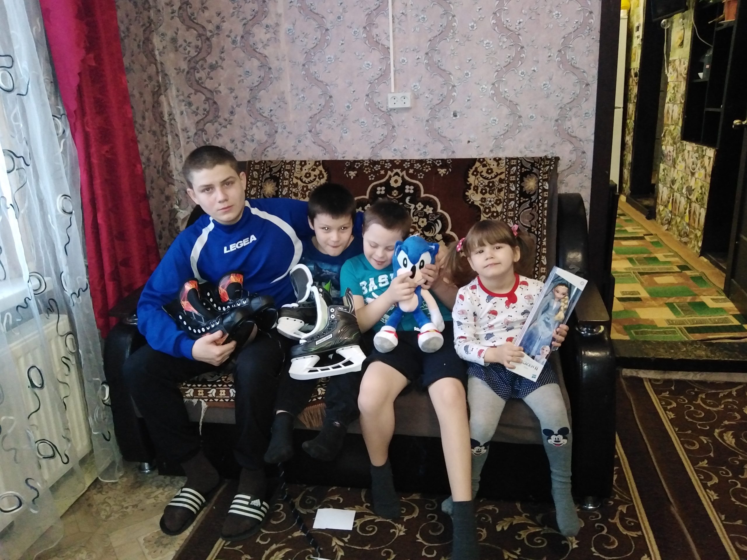 Мечты сбываются: вагонзавод помог «Константе» подарить детям чудо