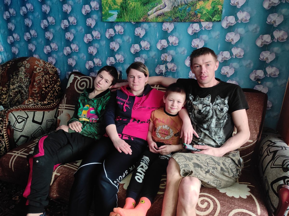 Проект "Ребенок в семье" оказал необходимую помощь